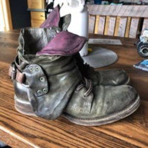 AS 98 Simon boots. 8.5 (39)